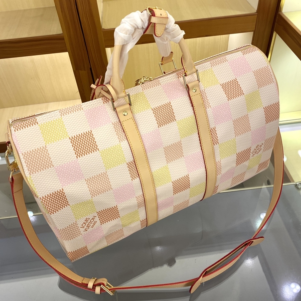 ルイヴィトンバッグ角部分ディテール